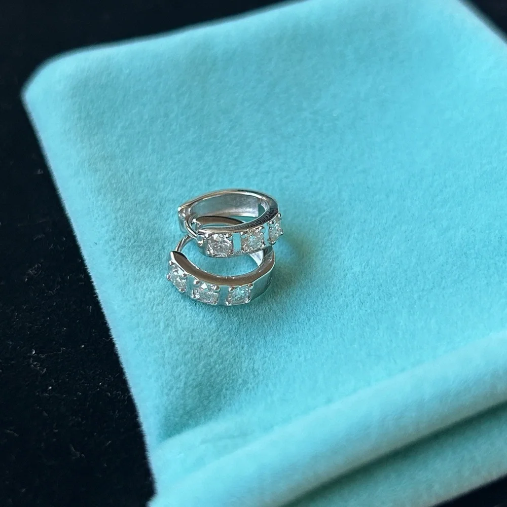 Luxury Moissanite Diamond‎ 925 sterling silver huggie earrings retail $599